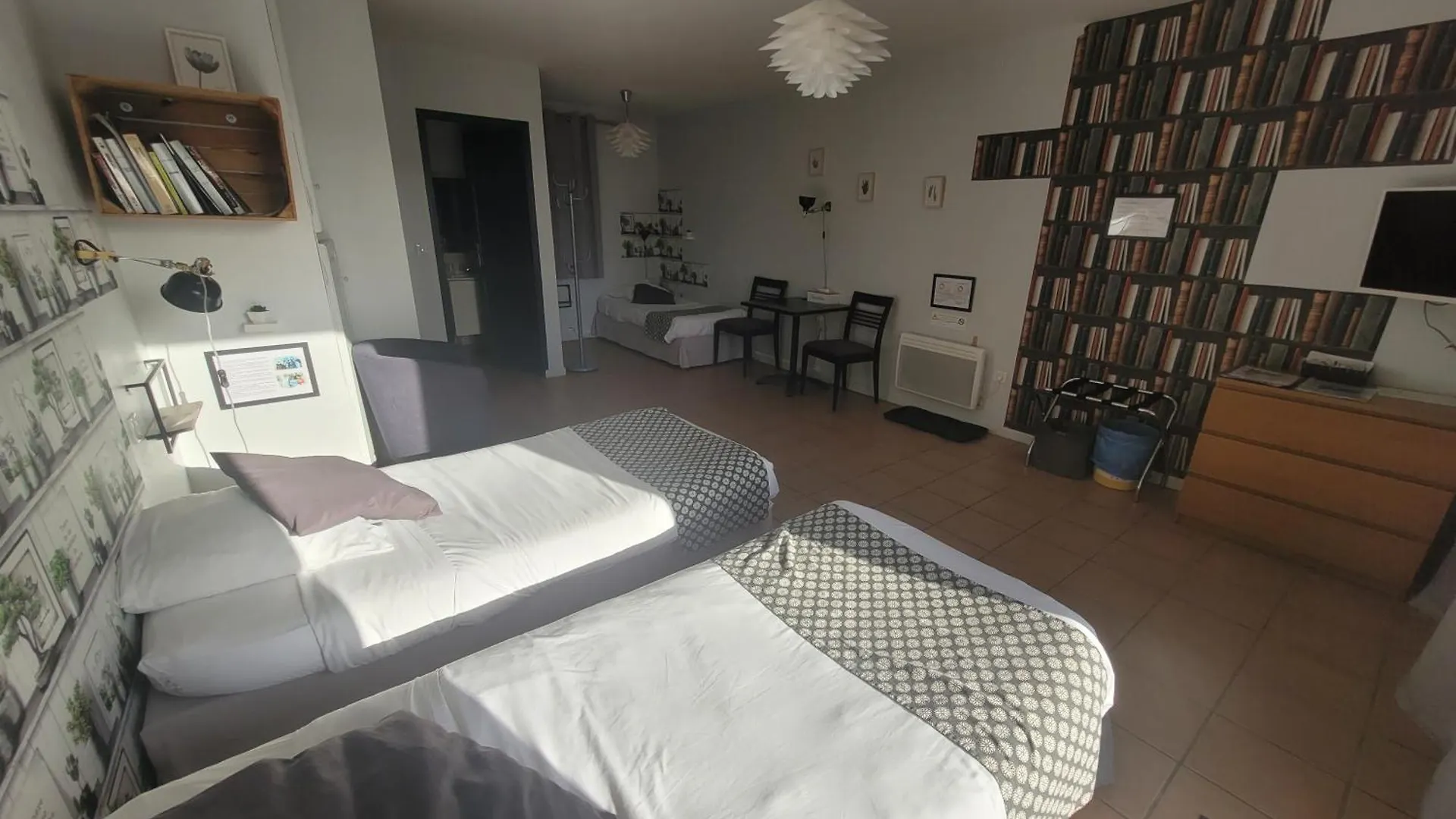 Hotel La Peyrade Cajarc 2*,